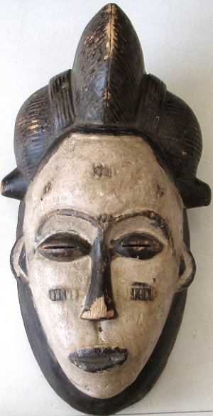 Gabon punu face masks - 2nd hand. South Africa, Pretoria, Villieria