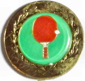 Vintage button pins + small collectables - small statues, etc. Buy from South Africa, Pretoria, Villieria