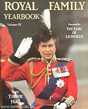 Books: Royal family yearbook III by Trevor Hall. South Africa, Pretoria, Villieria