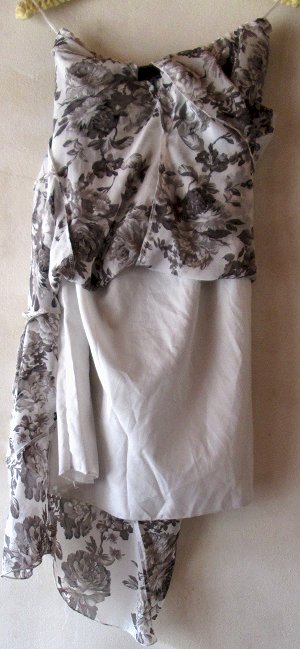 Skirts - Gray floral. South Africa, Pretoria, Villieria