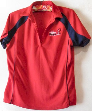 T shirts - Red - short sleeve - large. South Africa, Pretoria, Villiera