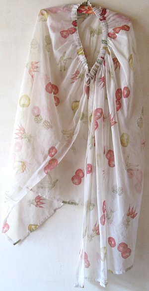 It can also be used as skirt with a sleeve. South Africa, Pretoria, Villieria
