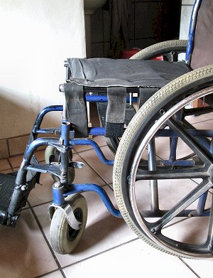 Velcro straps for wheelchairs - A versatile gadget with many applications. South Africa, Pretoria, Villiera Velcro straps for wheelchairs - A versatile gadget with many applications. South Africa, Pretoria, Villiera